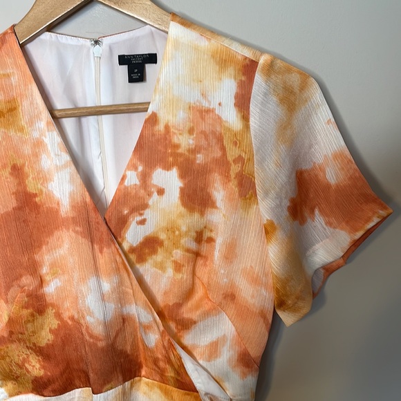 Ann Taylor Flutter Sleeve Tie Waist Watercolor Wrap Dress 2P - Picture 3 of 8